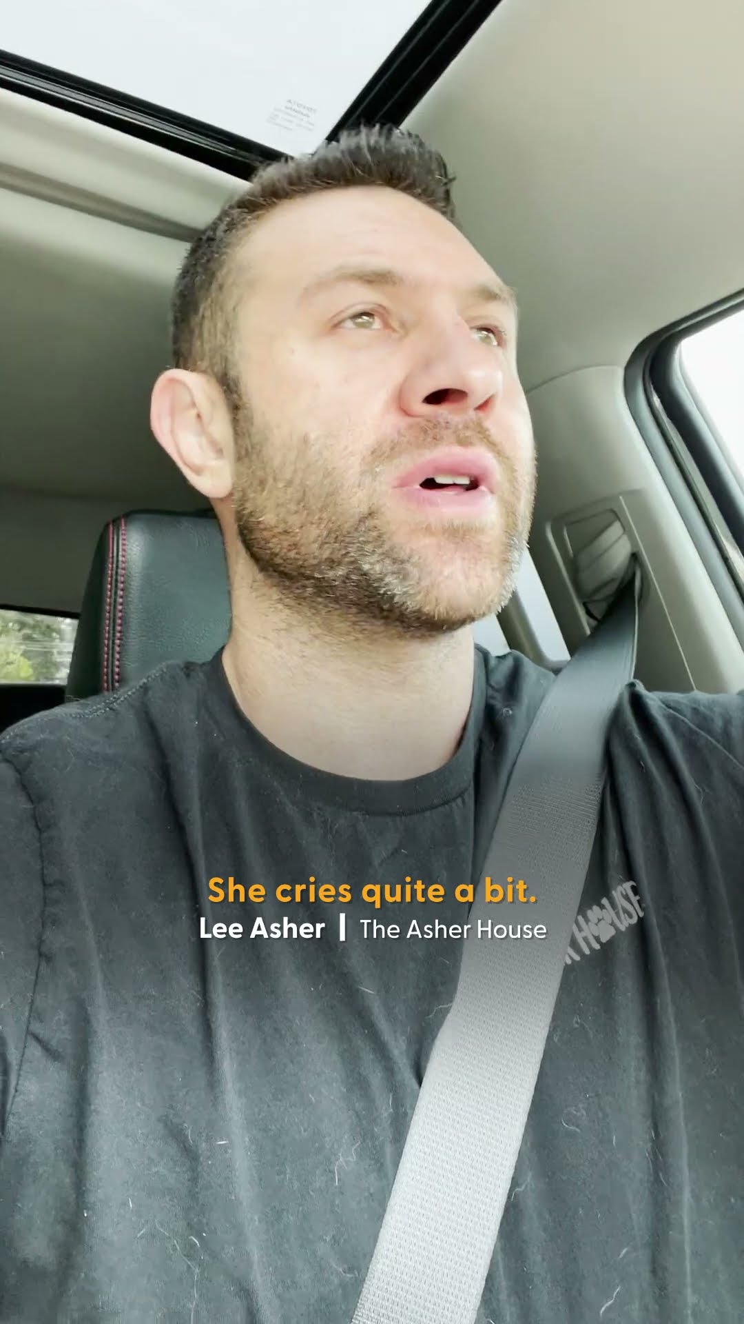 Guy Adopts Puppy Who Wouldn't Stop Crying And Gives Her A Bath | The Dodo