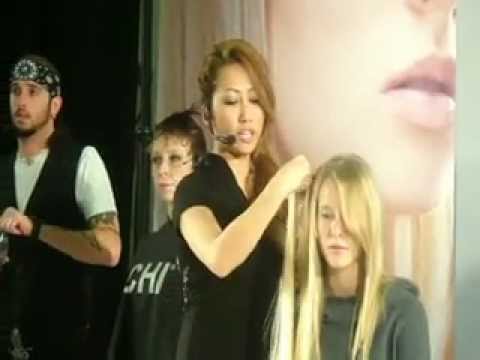 CHI - LIVE DEMO, How to put in hair extensions from Extend-it