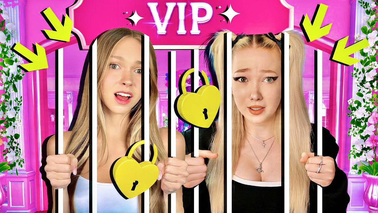 Dress To Impress BUT WE ARE STUCK IN THE VIP ROOM !!!