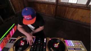 DJ Shiftee in Total Kontrol with Z2 and MASCHINE