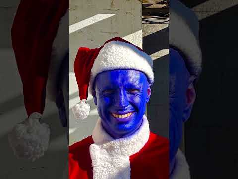 Tour of blue clause’s workshop