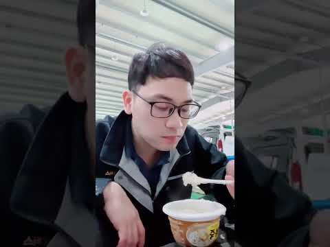 Video Miền Trung Ơi Cố Lên Thương Lắm Ở Đâu Cũng Phải Chịu - youtube