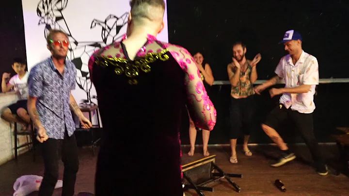 vlc record 2018 02 28 02h23m31s 12  Drinking, Fish, Cat MP4