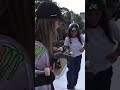 This is what skateboarding is all about: unity and support at all times! 🥹🫶