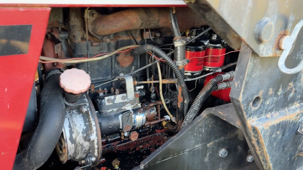 Köp Traktor Case 1394 4WD med Frontlastare på Klaravik