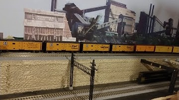 EP-5 & E-44 operating on live catenary #2.