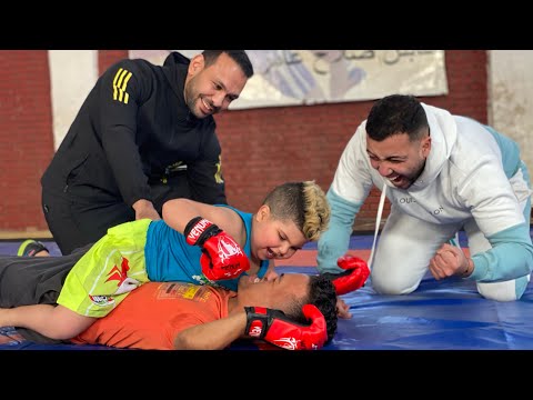 عملت تحدي مصارعه لعمار شوفو عمار عمل اي في الواد