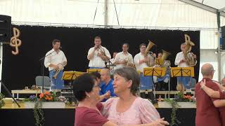 Eine kleine Dorfmusik Annemarie