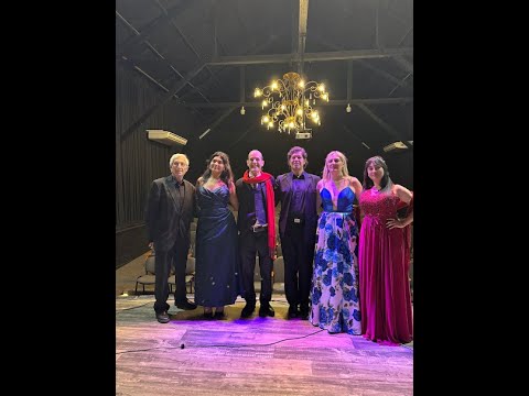 Concierto de tango, balada y óprra en Teatro Candilejas de La Playosa Parte 2