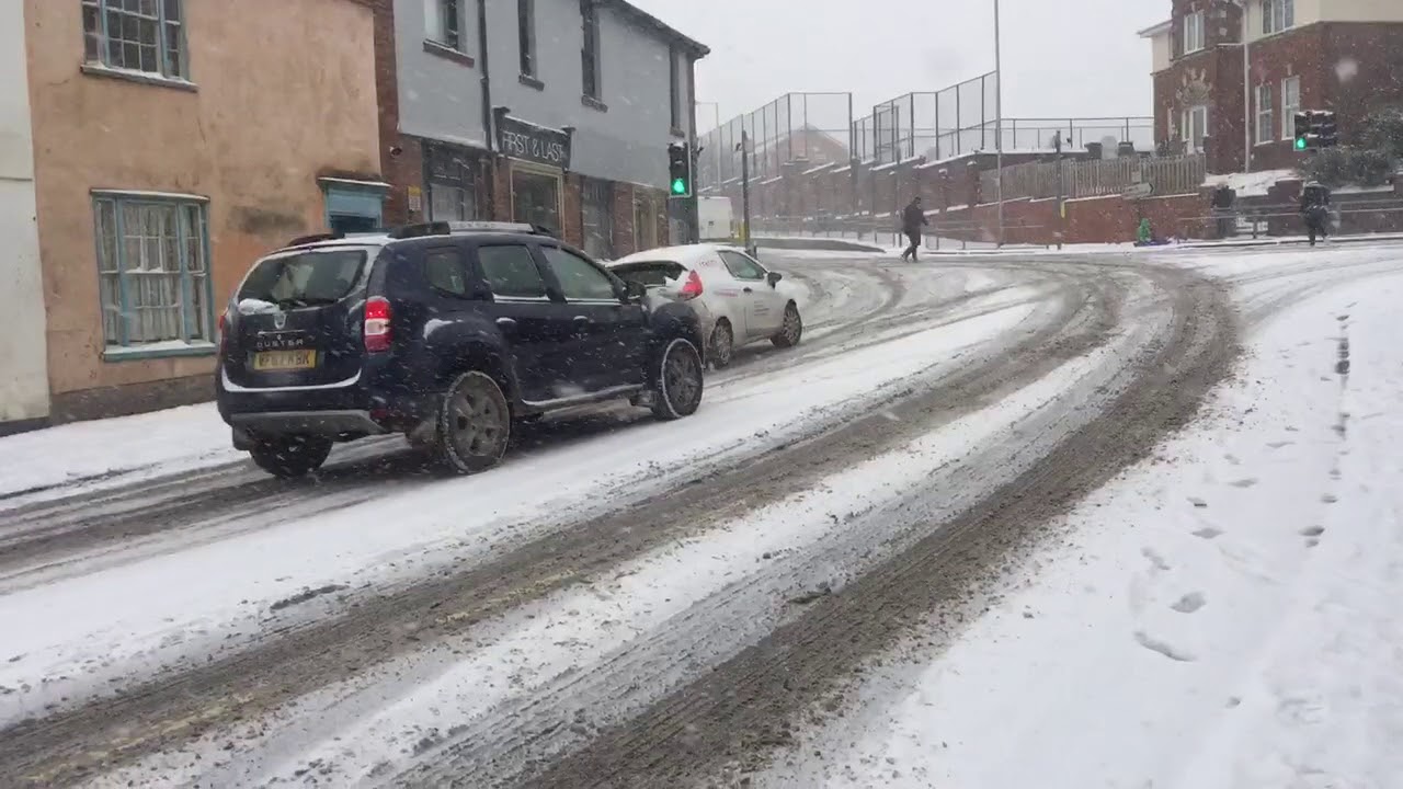 Snow in Exeter YouTube