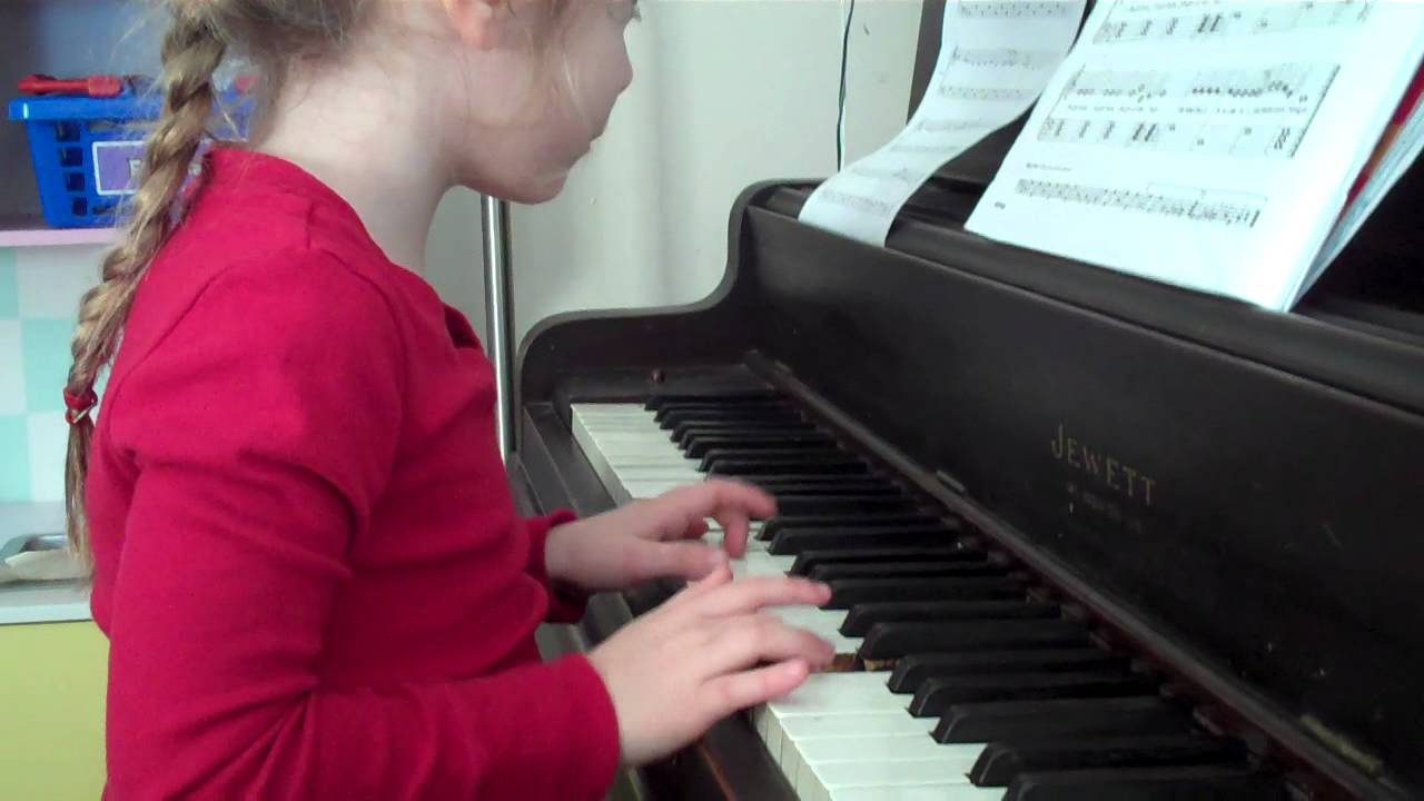 Jingle Bells piano - YouTube