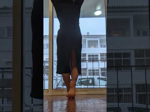 #asmr #shorts #barefoot #sole #foot #legs