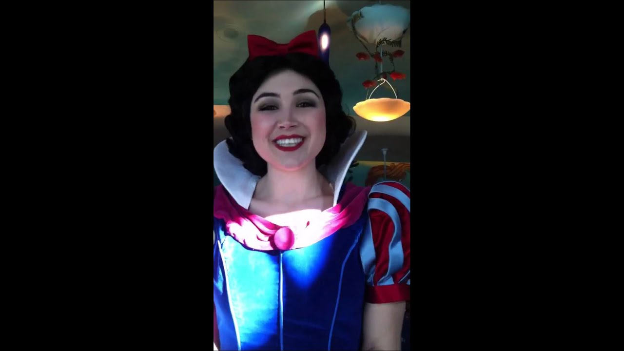 Snow White wishing me a Happy Birthday