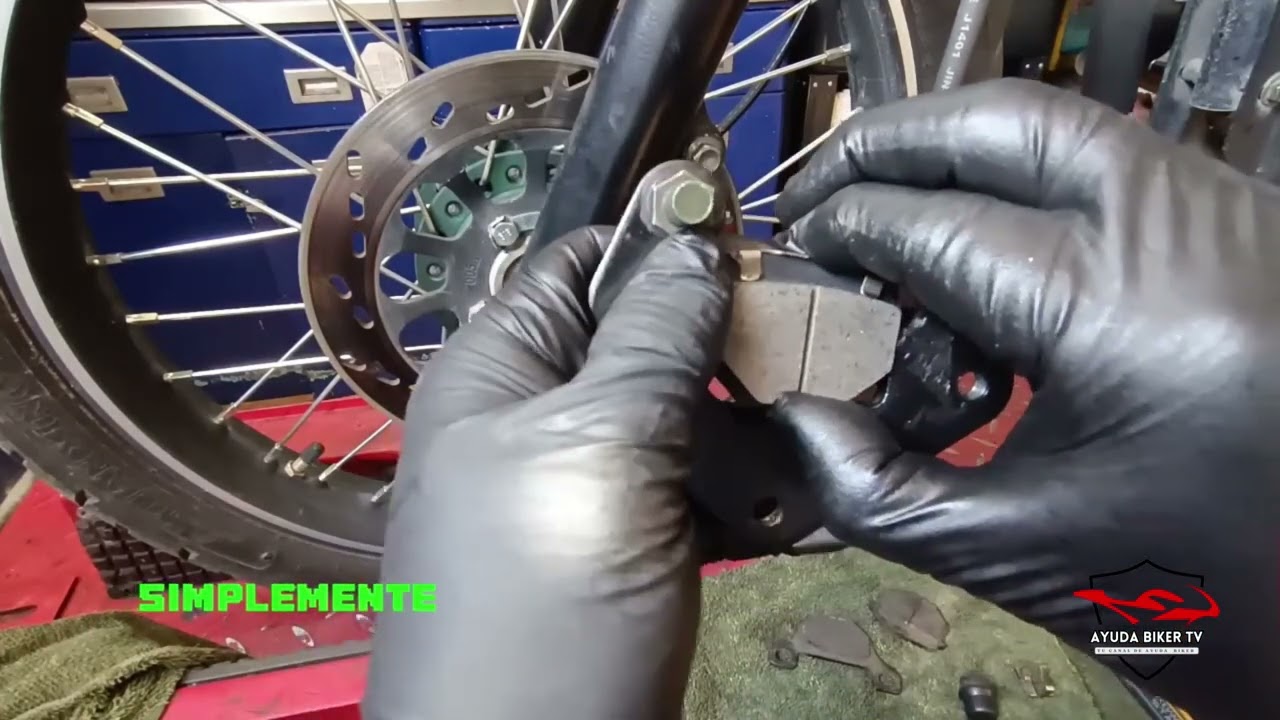  cambio de Balatas DELANTERAS de una SPTFIRE 200