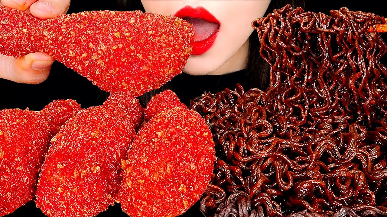 ASMR CHEETOS CHICKEN & GHOST PEPPER NOODLES 치토스 치킨 고스트페퍼 라면 먹방 咀嚼音 EATING SOUNDS MUKBANG ZOEY ASMR