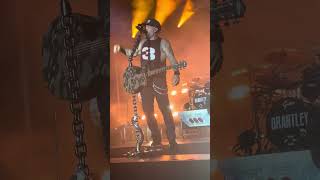 Bury Me Upside Down - Brantley Gilbert