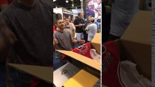 Famous Collector pulls Michael Jordan Autographed Jersey from UDA Monumental Wealth