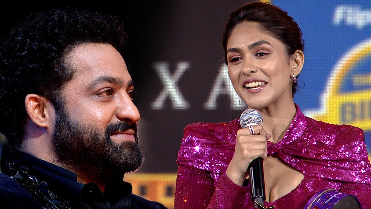 Mrunal Thakur's adorable speech after winning the 