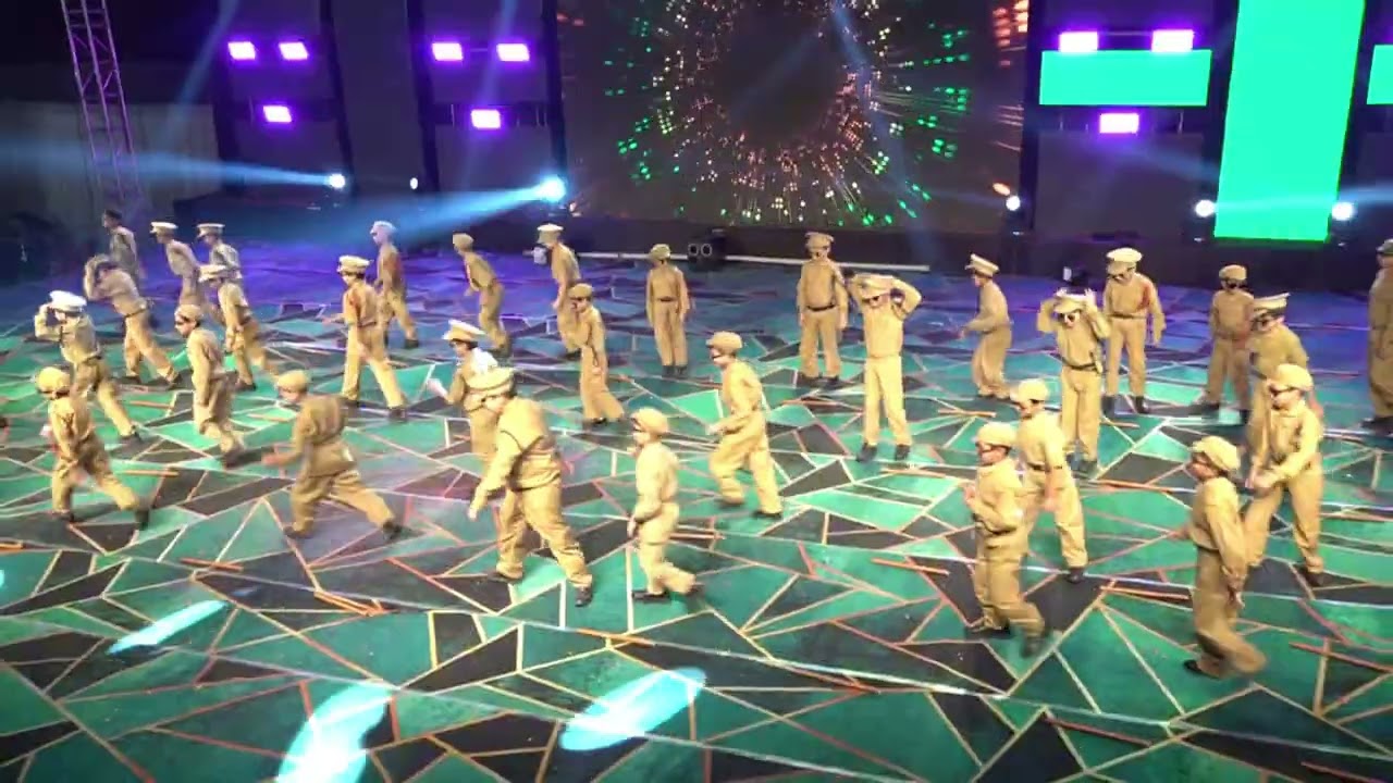 CLASS 3RD //POLICE DANCE // @shazyrathorespr2308 modern academy school anjad