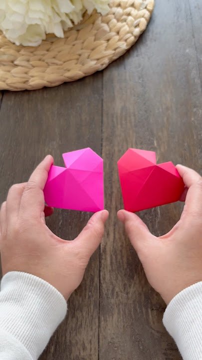 Quick & Easy 3D Paper Heart - ORIGAMI [Slower version linked] #paperheart #easypapercraft #origami