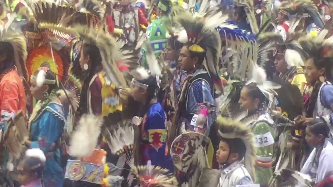 Grand Entry at the 30th annual Black Hills Pow Wow YouTube