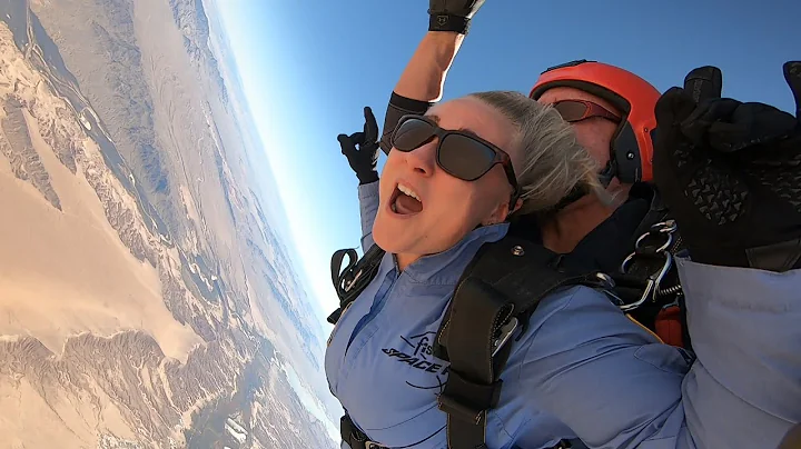 Julie Gundersen - Tandem Skydive in Las Vegas at S...