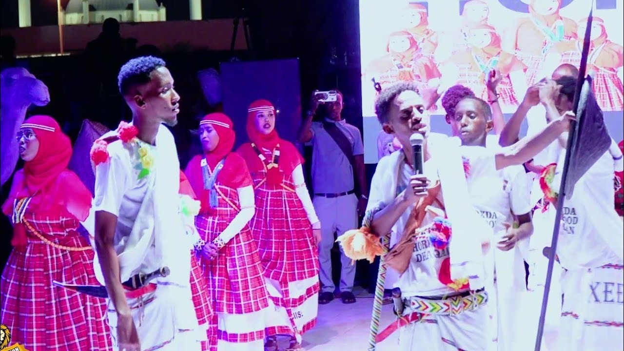 KOOXDA HORMOOD DHAQAN HEES DHAQAMEED H