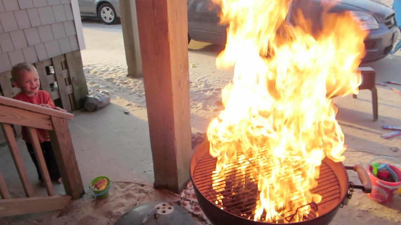 Fire On The Grill!! - YouTube