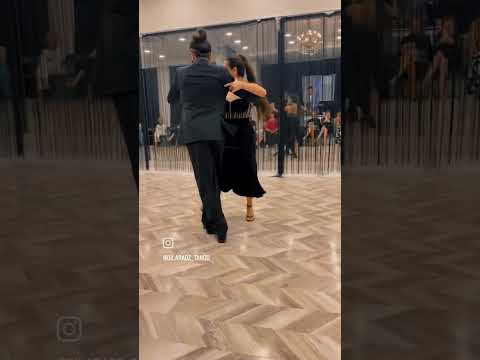 Dilara Oz & Abdullah Çitil dancing vals bajo un cielo de estrellas #improvisation #sanssoucitango