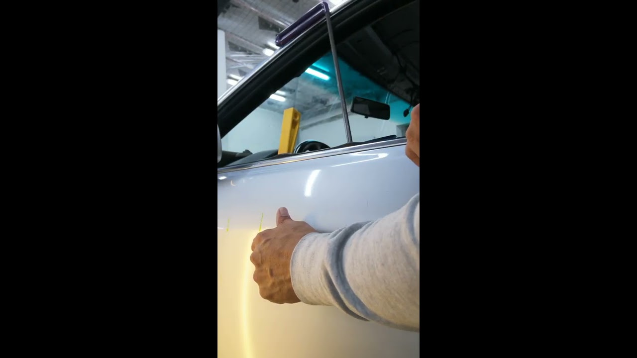 Как правильно выпрямить вмятину на двери автомобиля - YouTube