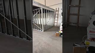 Sala de expedição em steel frame e estrutura metálica .