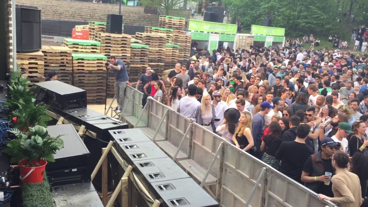 Piknic Electronik Montréal season opening :: Claire DJ Set, main stage May 21, 2017