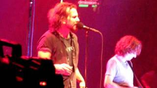 Pearl Jam - Pilate - 10.31.2009 - Wachovia Spectrum, Philadelphia