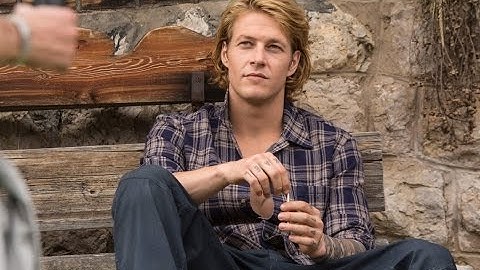 На гребне волны (2015) — русский трейлер