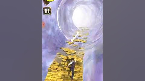 Runs Endless prince in Jungle gameplay.