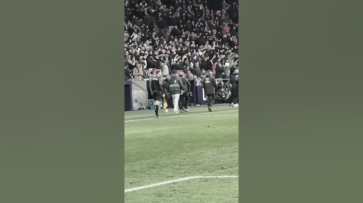 Así LO CELEBRÓ Hansi Flick al acabar ayer el partido contra el Atlético #futbol #viralvideo #shorts