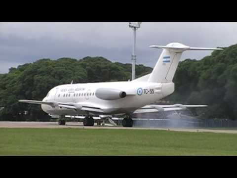 Fokker F28-1000 TC-55 de LADE despegando de Aeroparque Jorge Newbery por posta 31 // Take Off Fokker F28-1000 TC-55 LADE from Jorge Newbery's Airport at runway 31 - Buenos Aires Â· Argentina. Filmado con JVC GZ-MG330.