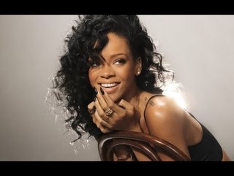Rihanna Stars in New GRAMMY Awards Ad!