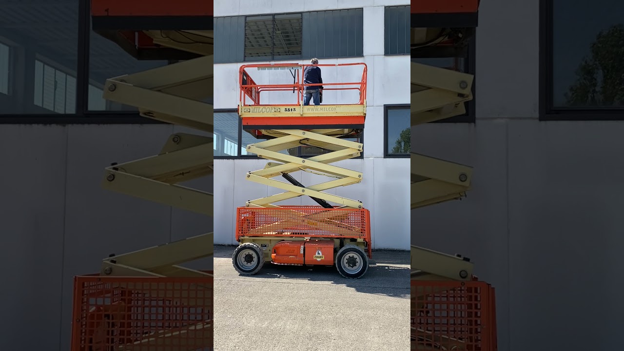 JLG 3369LE Pantograph Aerial platform