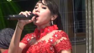Hj. Lely Yuanita Monata - Kelangan (Live Dabung, Geger, Bangkalan)