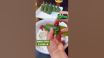 Thumbnail of Bikin nasi bungkus daun, semua lauknya pasti enak 😜😎