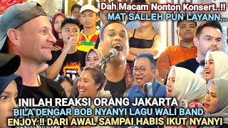 Download Lagu 🔥Inilah REAKSI Bila Orang JAKARTA Dengar Bob Bawak Lagu WALI BAND 🔴Meriah, Dah Macam Nonton Konsert MP3