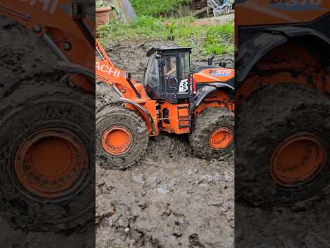 HITACHI ZW370 WHEEL