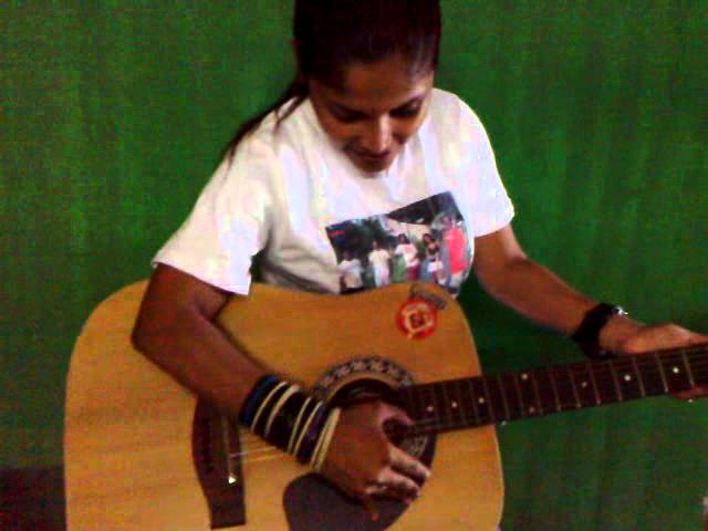 Παρακολούθηση Sandy - Nothing Else Matters στο YouTube Παρακολούθηση Sandy - Nothing Else Matters στο YouTube