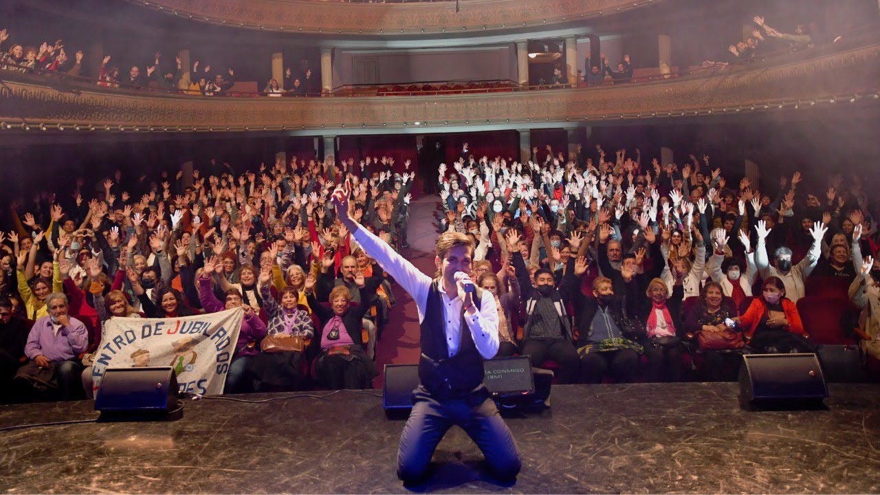 JUAN ZAMORA -  HORA DEL CANTOR, SOÑADORA DEL CARNAVAL, GATO DEL GUITARRERO - Teatro Real - Córdoba