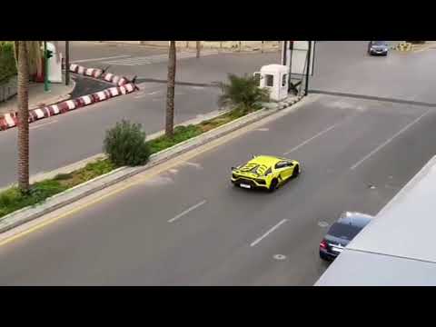 Extremely loud Lamborghini Aventador svj drifting and going sideways exhaust pops