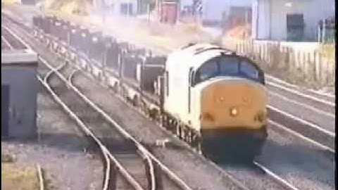 Slug fest.Class 37/9 Power Action.wmv