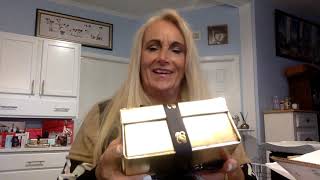 ESTEE LAUDER CHRISTMAS 2021 BLOCKBUSTER GIFT SET UNBOXING | Emma Swann