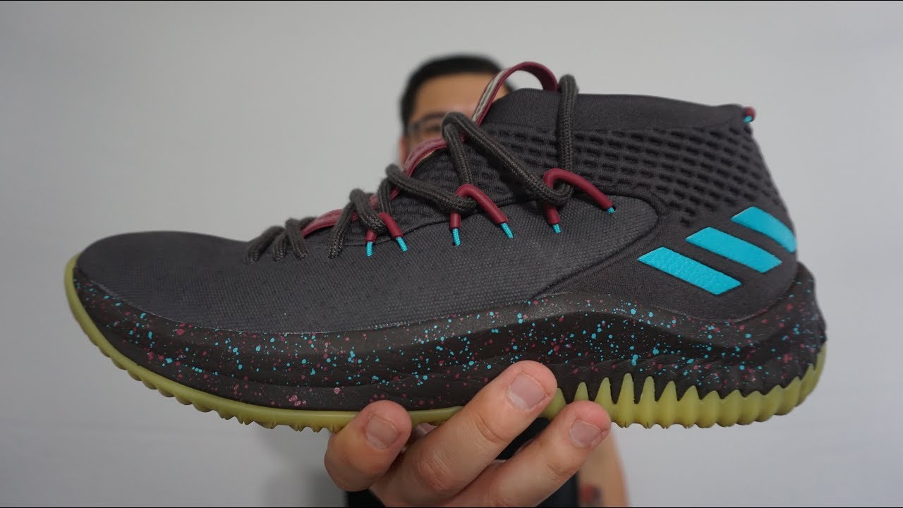 dame 4 glow in the dark