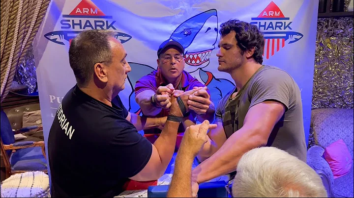 Raul Santidrian vs Steven Neumann Arm Shark Armfig...